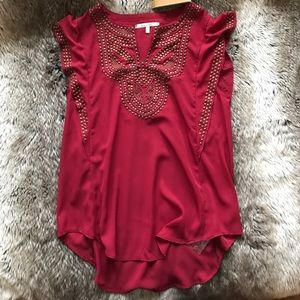 Francesca’s Red Studded Top, Size Small NWT!!